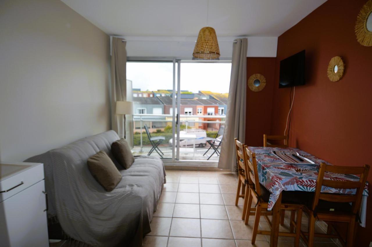 Appartement au pied de la plage - Balcon - Parking Courseulles-sur-Mer Extérieur photo